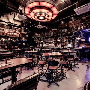 Pivo i kobaja Garage-20